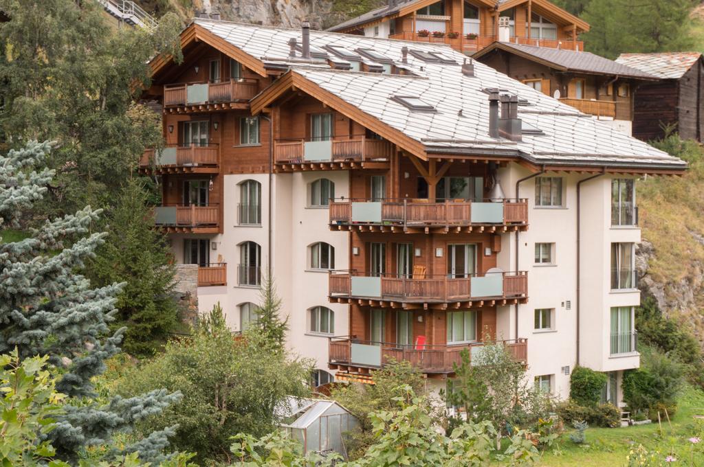 A Calm & Charm Studio - Haus Haro Leilighet Zermatt Eksteriør bilde